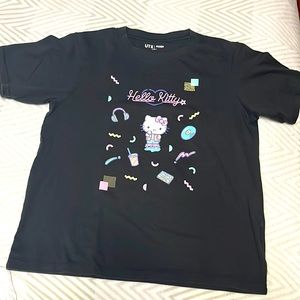 Uniqlo. Sanrio t-shirt. Size M